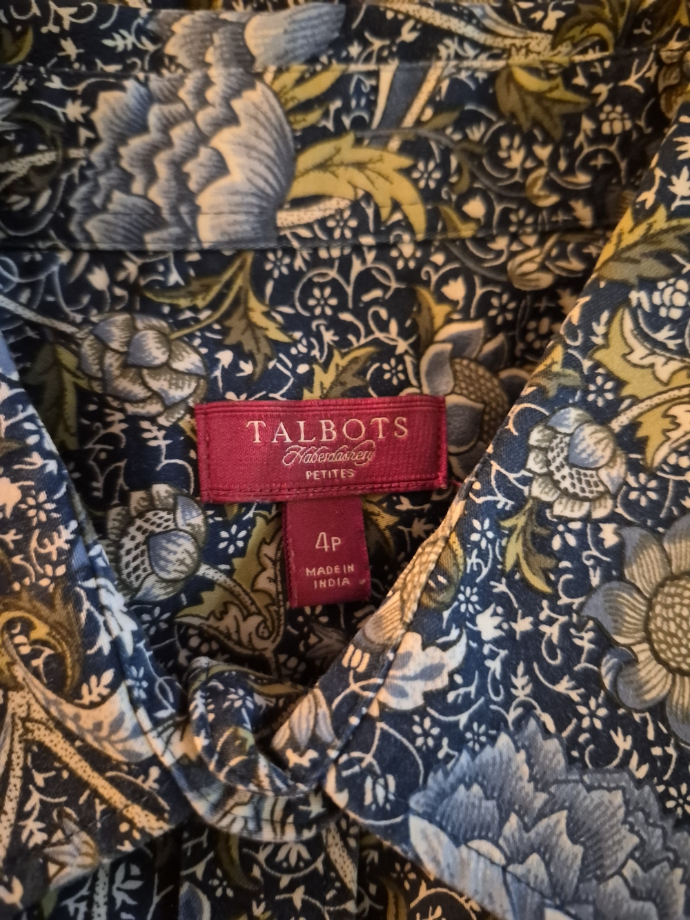 Talbots Floral Button Up Shirt Size 4P - Picture 3 of 3